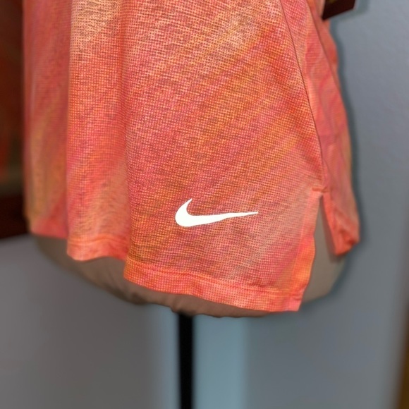 NWT Nike Racerback - Picture 3 of 5